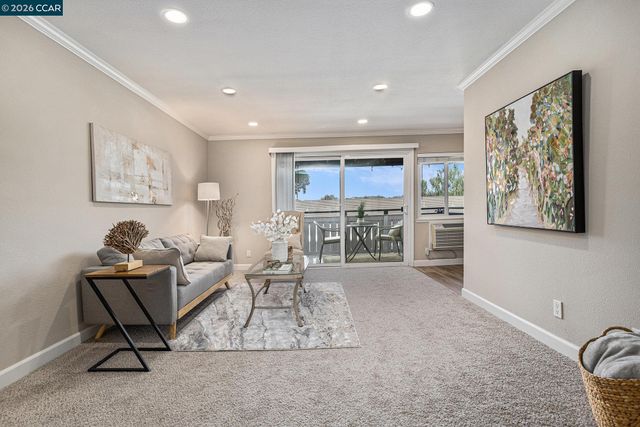 205 Masters Ct 3, Walnut Creek, CA 94598