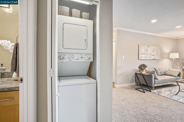 205 Masters Ct 3, Walnut Creek, CA 94598