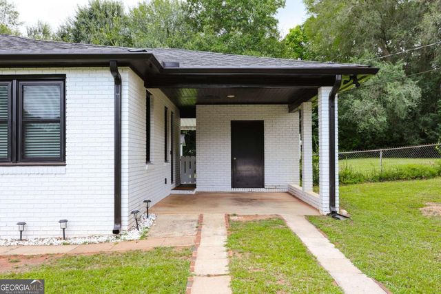 2055 Mabry Drive, Athens, GA 30605