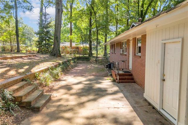 402 Woodland Road, Monroe, GA 30655
