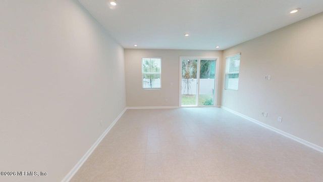 1007 EGRET BRANCH Way, Jacksonville, FL 32218