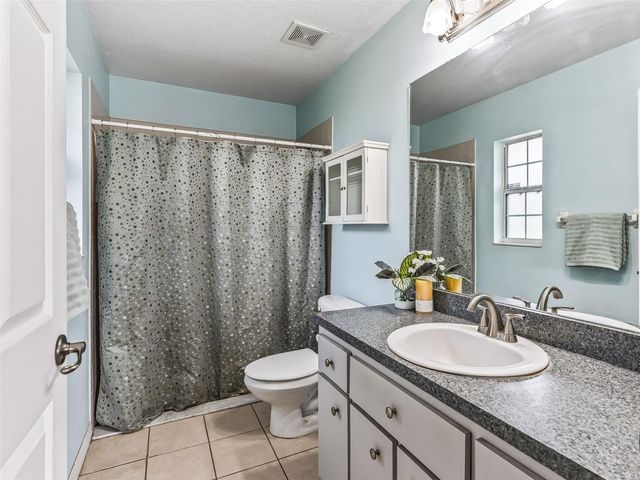 1195 CR 441, Lake Panasoffkee, FL 33538
