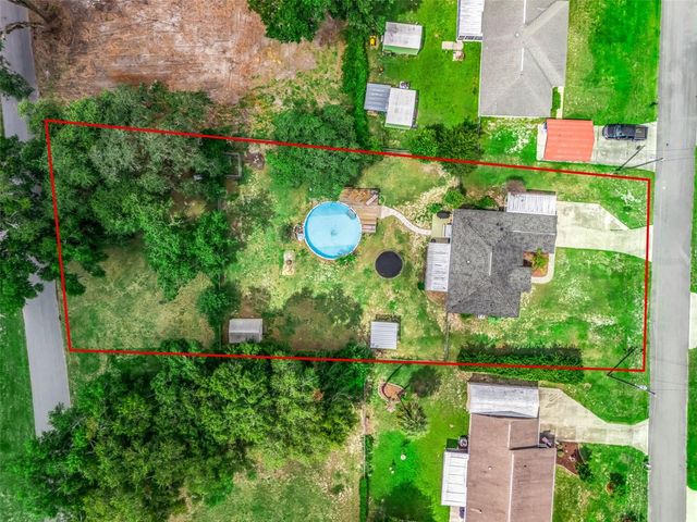 1195 CR 441, Lake Panasoffkee, FL 33538
