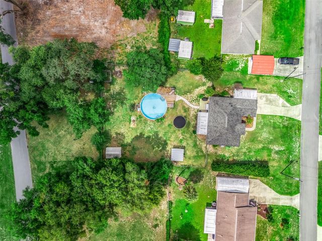 1195 CR 441, Lake Panasoffkee, FL 33538