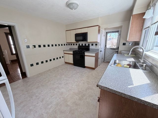 861 Fellsway 1, Medford, MA 02155