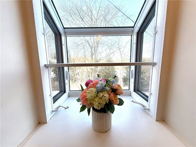 1449 Park View Dr, Mccandless, PA 15101