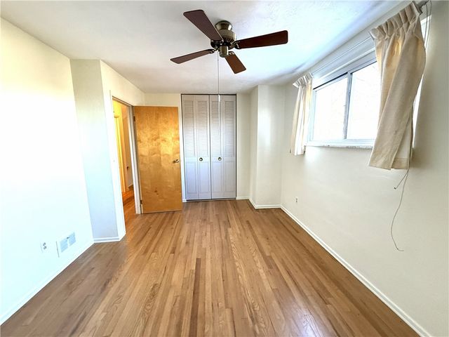 1449 Park View Dr, Mccandless, PA 15101