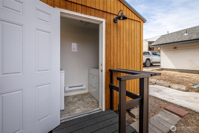 226 Pennsylvania Avenue, Wenatchee, WA 98801