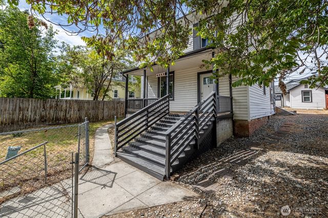 226 Pennsylvania Avenue, Wenatchee, WA 98801