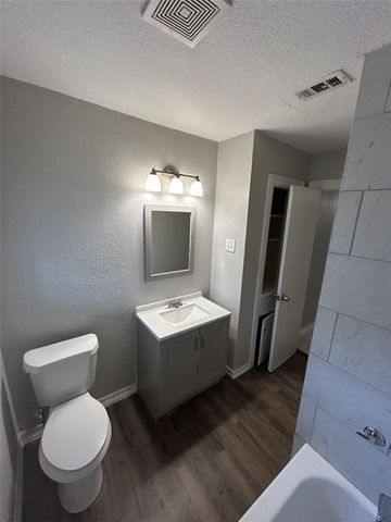 301 W Austin Avenue, Pasadena, TX 77502