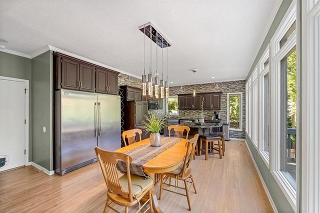 32210 W 91 Street, De Soto, KS 66018