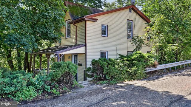 502 STATE ST, Enola, PA 17025