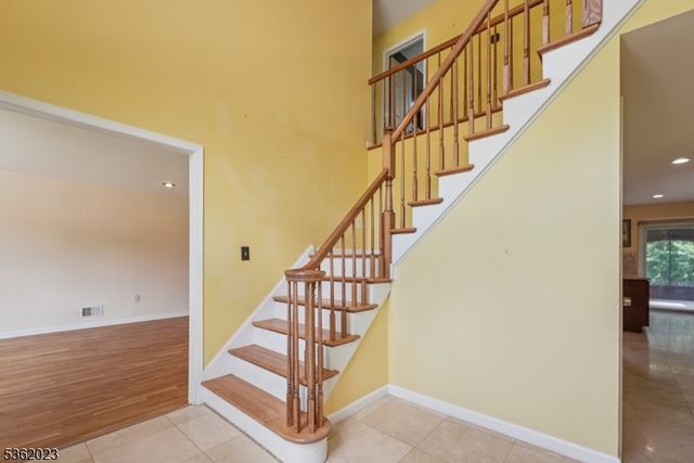 45 Adams Dr, Montgomery Twp., NJ 08502