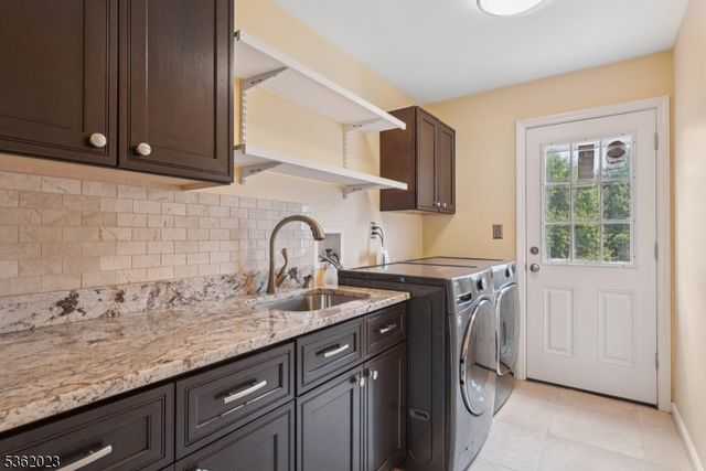 45 Adams Dr, Montgomery Twp., NJ 08502