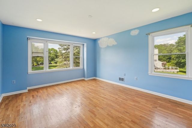 45 Adams Dr, Montgomery Twp., NJ 08502