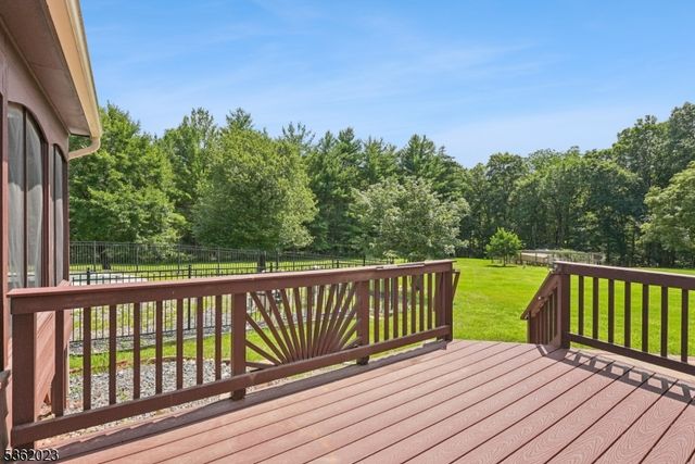 45 Adams Dr, Montgomery Twp., NJ 08502