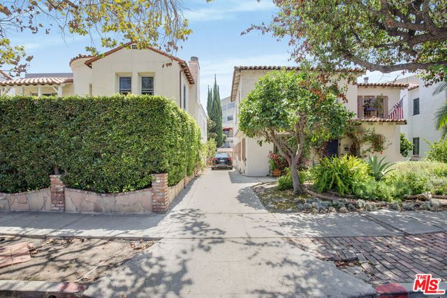 6626 W 6th Street, Los Angeles, CA 90048
