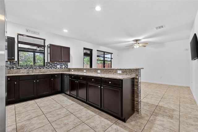 11561 SW 232nd Ln 11561, Homestead, FL 33032