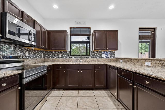 11561 SW 232nd Ln 11561, Homestead, FL 33032