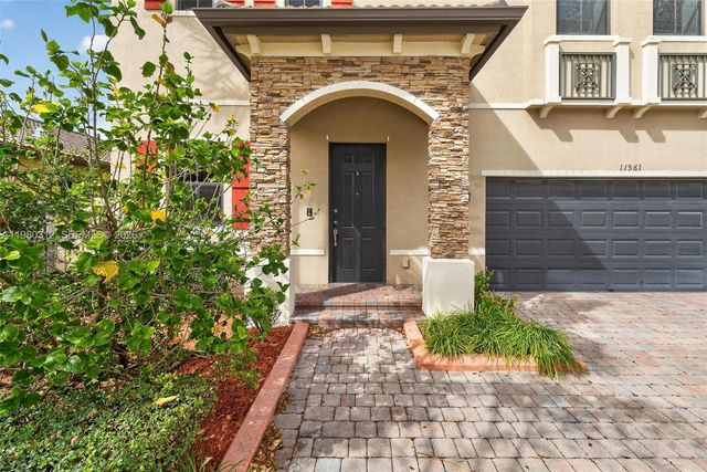 11561 SW 232nd Ln 11561, Homestead, FL 33032