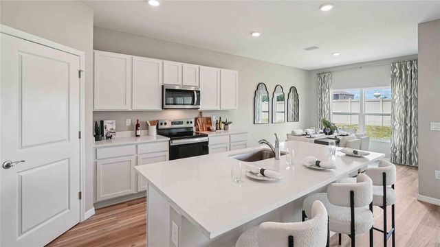 24267 NW 13TH BOULEVARD, Newberry, FL 32669