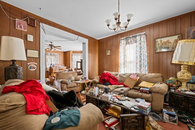 217 Prairie Street, Aurora, IL 60506