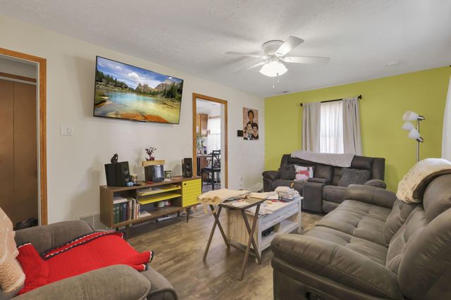 4623 Langley Avenue, Columbus, OH 43213