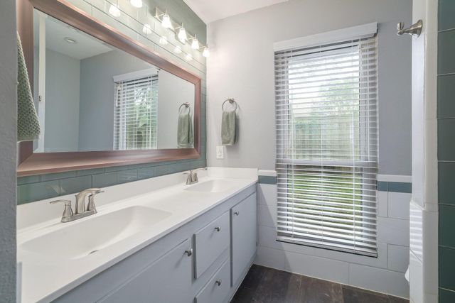 11200 Stormy Ridge RD, Austin, TX 78739