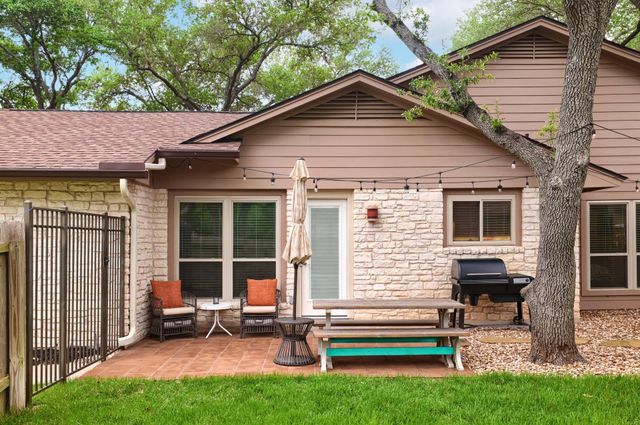 11200 Stormy Ridge RD, Austin, TX 78739