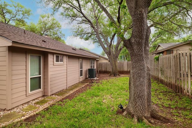 11200 Stormy Ridge RD, Austin, TX 78739