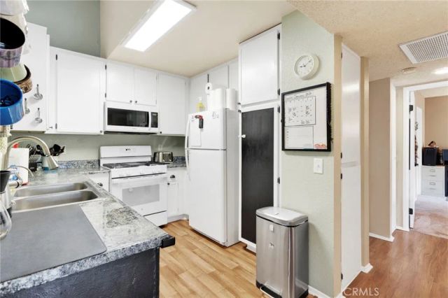 8423 Western Trail H, Rancho Cucamonga, CA 91730