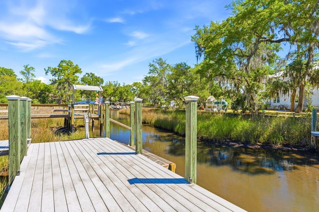 160 Rearden Way, Santa Rosa Beach, FL 32459