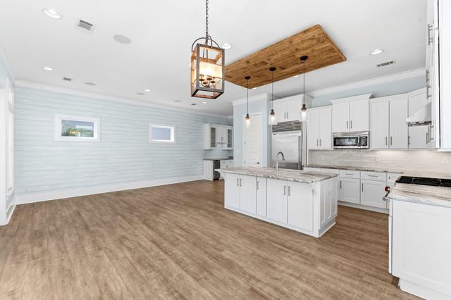 160 Rearden Way, Santa Rosa Beach, FL 32459