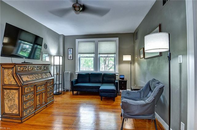 742 Washington Park Apt C2, Norfolk, VA 23517