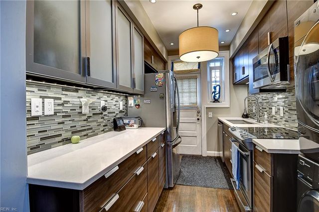 742 Washington Park Apt C2, Norfolk, VA 23517