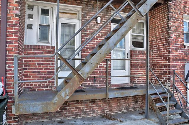 742 Washington Park Apt C2, Norfolk, VA 23517