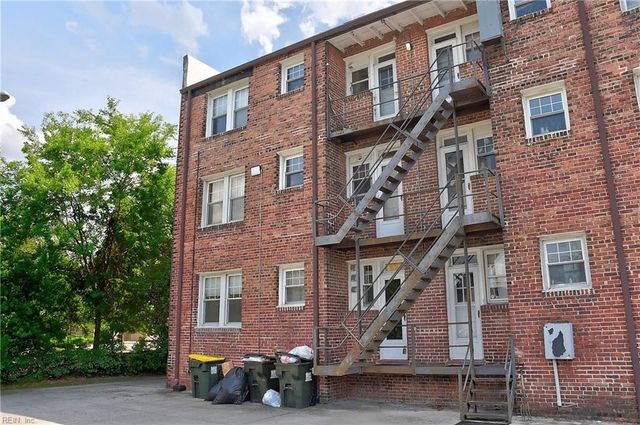 742 Washington Park Apt C2, Norfolk, VA 23517