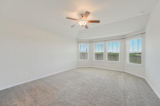 632 Wild Spur LN, Liberty Hill, TX 78642