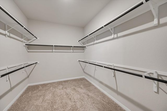 632 Wild Spur LN, Liberty Hill, TX 78642