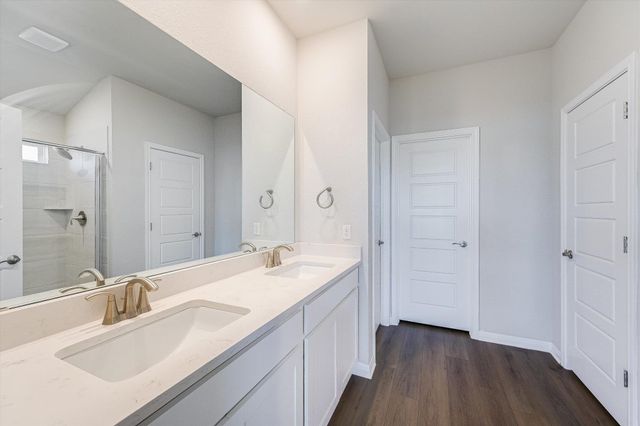 632 Wild Spur LN, Liberty Hill, TX 78642