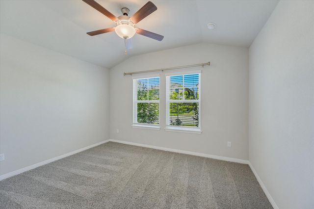 632 Wild Spur LN, Liberty Hill, TX 78642
