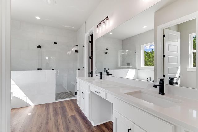 179 Rosebud Ranch RD, Bertram, TX 78605