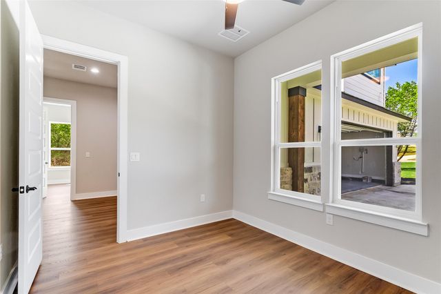 179 Rosebud Ranch RD, Bertram, TX 78605