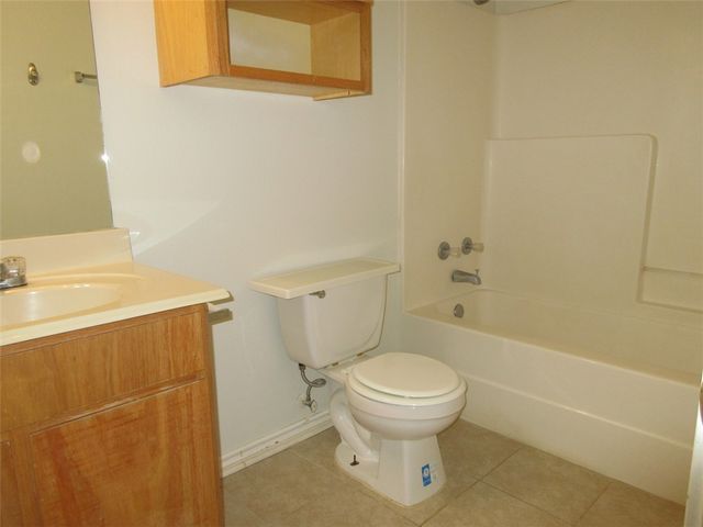 916 Willow Pond Street 916 & 918, College Station, TX 77845