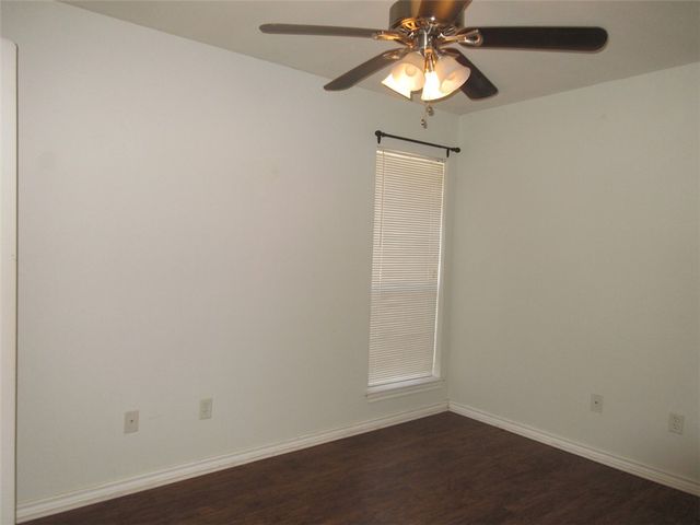 916 Willow Pond Street 916 & 918, College Station, TX 77845