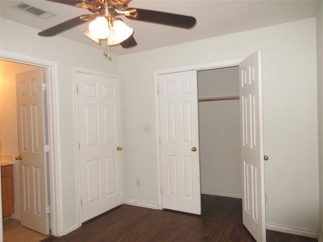 916 Willow Pond Street 916 & 918, College Station, TX 77845