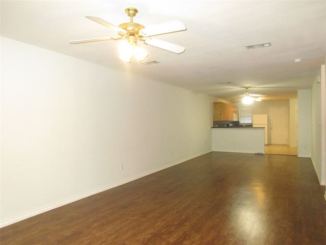 916 Willow Pond Street 916 & 918, College Station, TX 77845