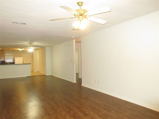 916 Willow Pond Street 916 & 918, College Station, TX 77845