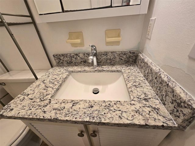 760 JOHN ADAMS LANE, Melbourne, FL 32904