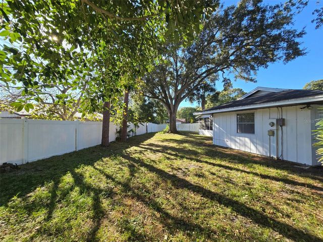 760 JOHN ADAMS LANE, Melbourne, FL 32904